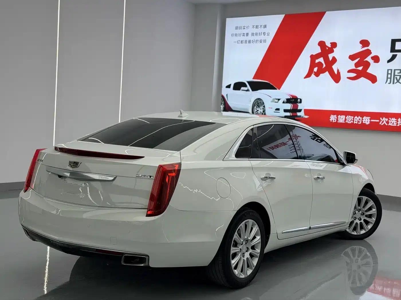 2016 Cadillac XTS 28T Elite — миниатюра 10