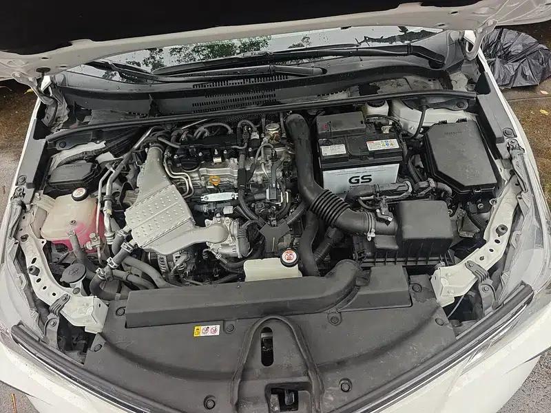2021 Toyota Corolla 1.2T S-CVT Elite Edition — миниатюра 20