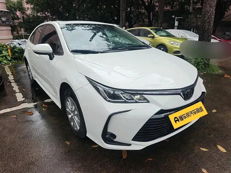 2021 Toyota Corolla 1.2T S-CVT Elite Edition — миниатюра 3