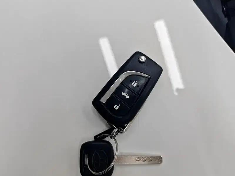2014 Corolla 1.6L CVT GL — миниатюра 11