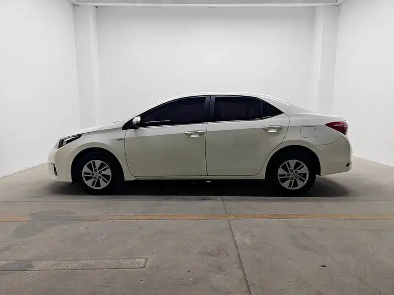 2014 Corolla 1.6L CVT GL — миниатюра 4