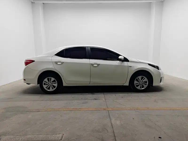 2014 Corolla 1.6L CVT GL — миниатюра 8