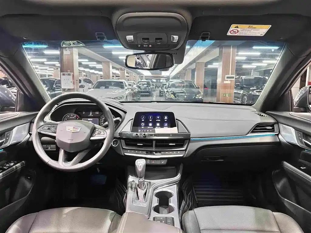 2022 Cadillac CT4 28T Luxury — миниатюра 11