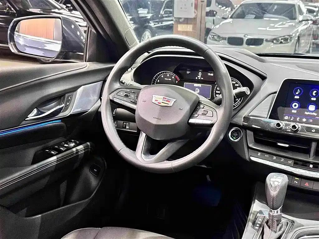 2022 Cadillac CT4 28T Luxury — миниатюра 12