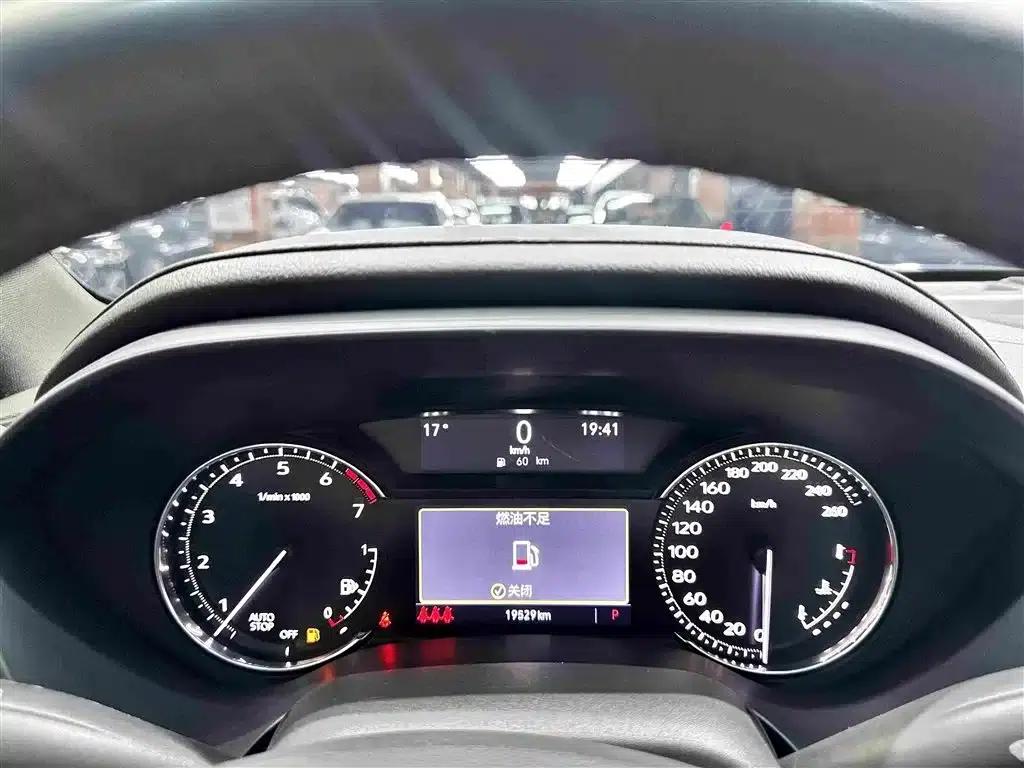 2022 Cadillac CT4 28T Luxury — миниатюра 13