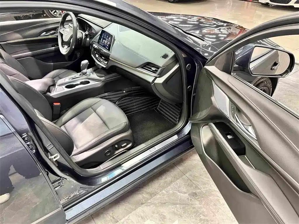 2022 Cadillac CT4 28T Luxury — миниатюра 18