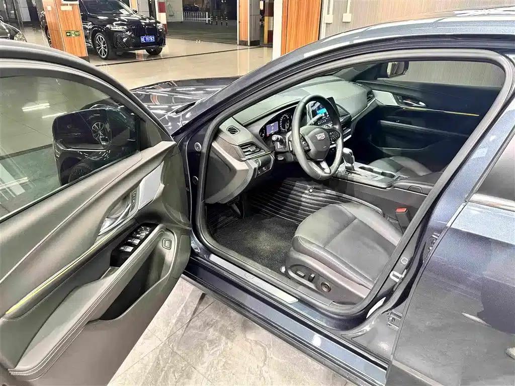 2022 Cadillac CT4 28T Luxury — миниатюра 8