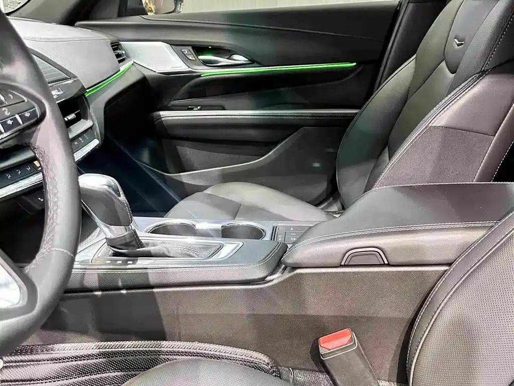 2022 Cadillac CT4 28T Luxury — миниатюра 9