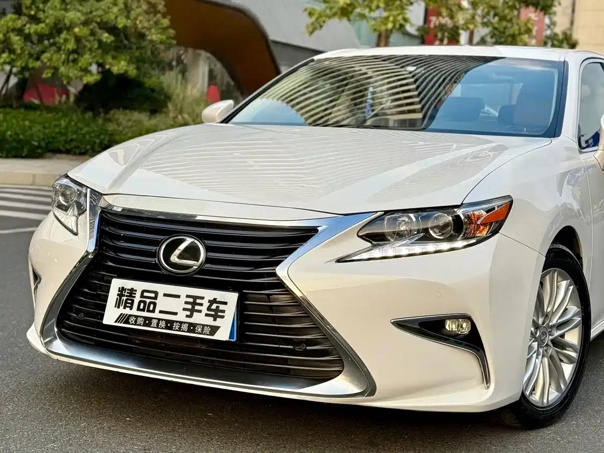 Lexus ES 2015 200 Elite Edition — миниатюра 3