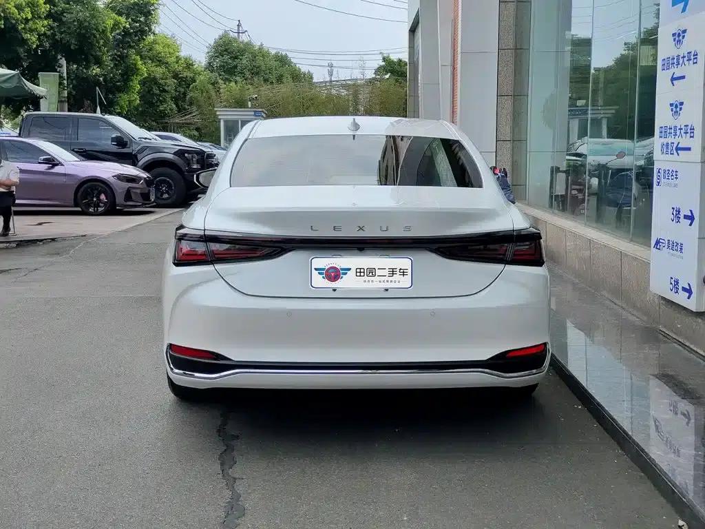 Lexus ES 2024 200 Premium Edition — миниатюра 5