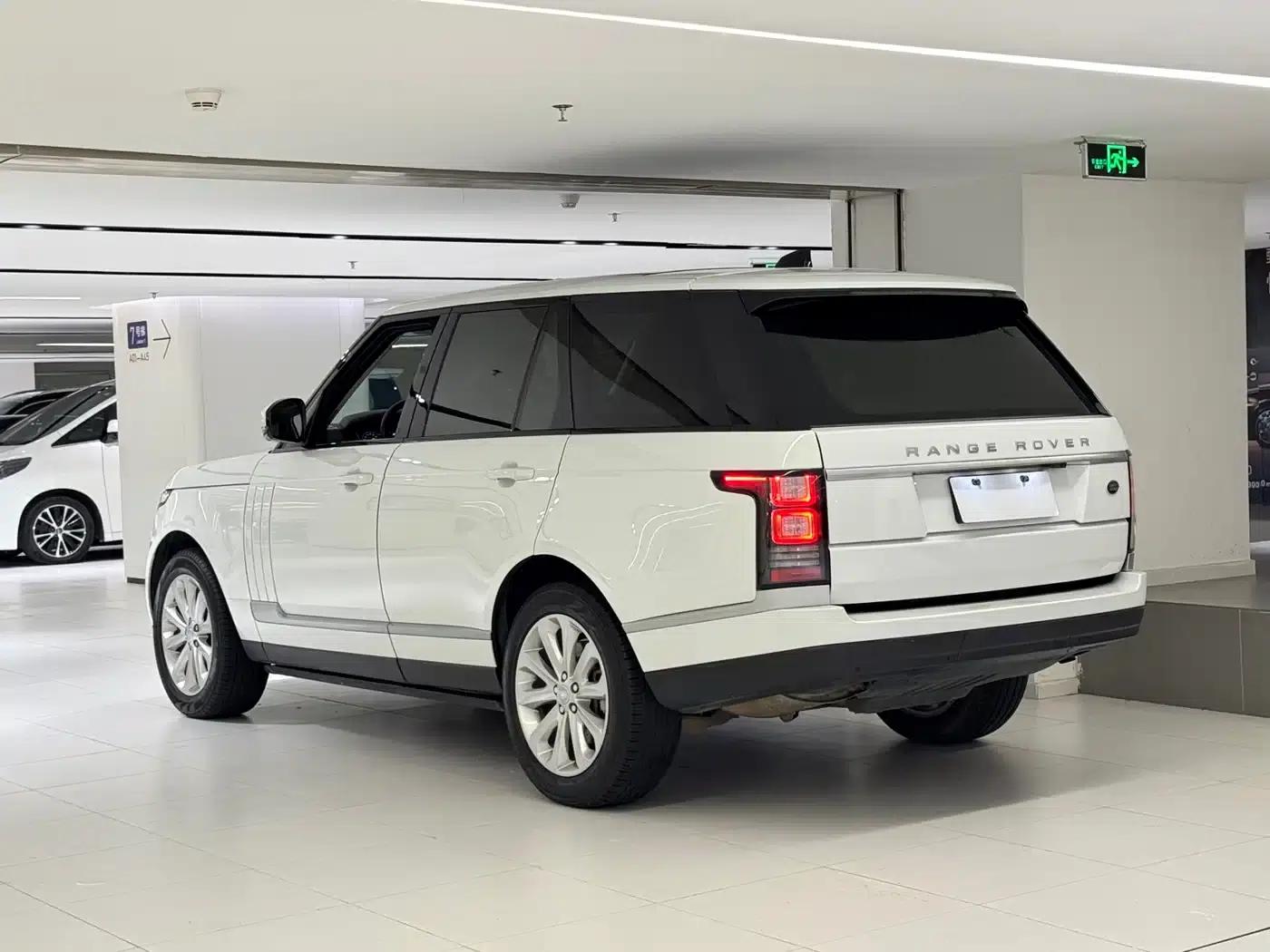 2017 Range Rover 3.0 SC V6 Vogue — миниатюра 3