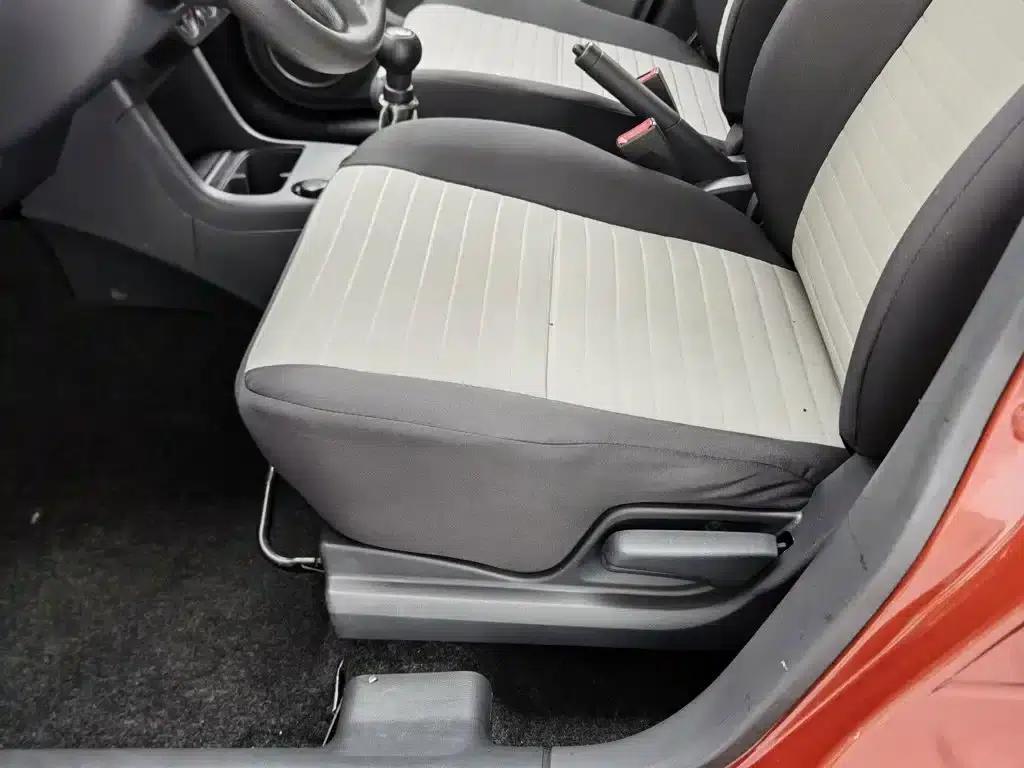 2014 Swift 1.3L Manual Standard Edition — миниатюра 20