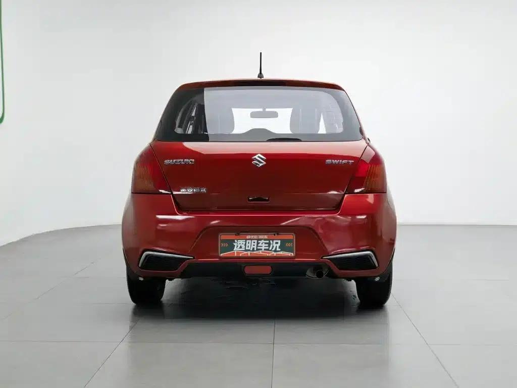 2014 Swift 1.3L Manual Standard Edition — миниатюра 4