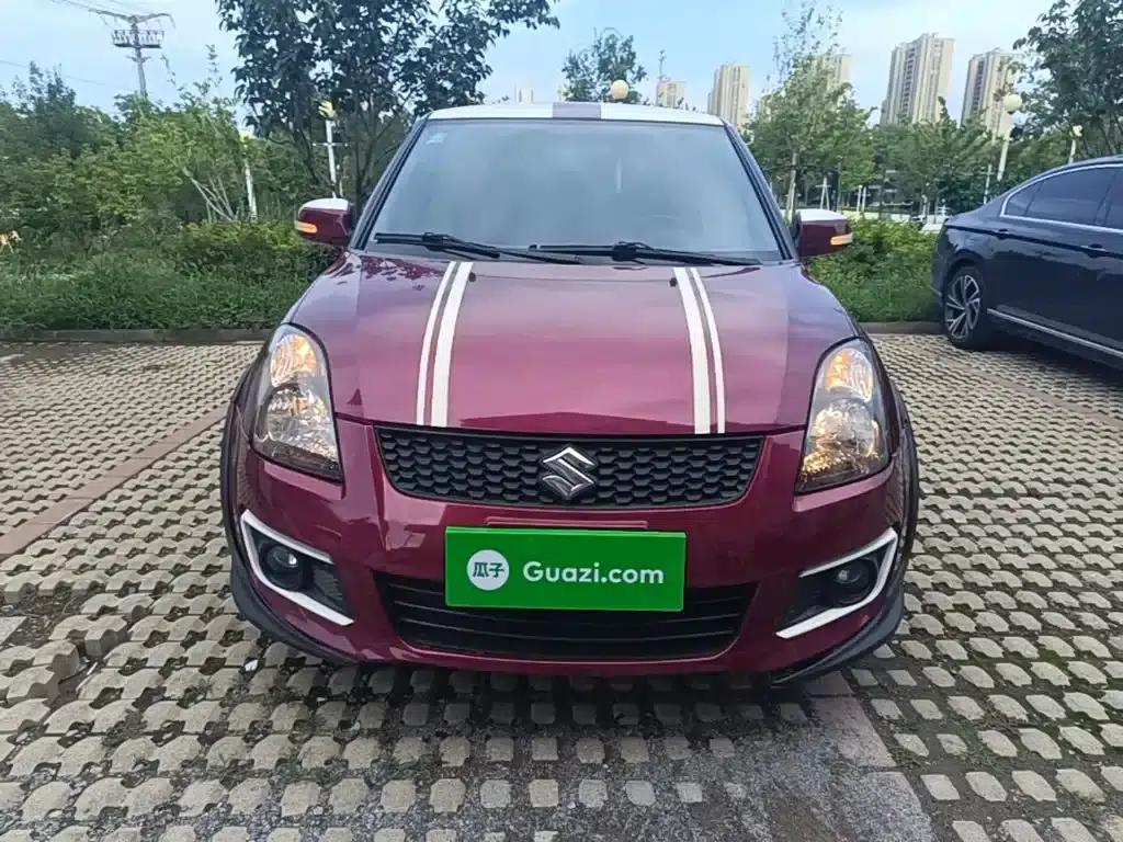2013 Swift 1.5L Automatic 20th Anniversary Limited Edition — миниатюра 3