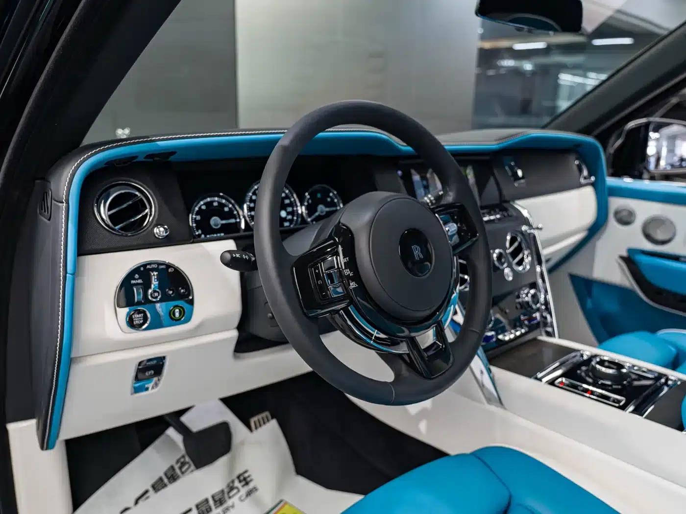 2018 Cullinan 5-seater — миниатюра 4