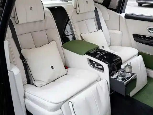 2018 Phantom 6.7T Long Wheelbase — миниатюра 6