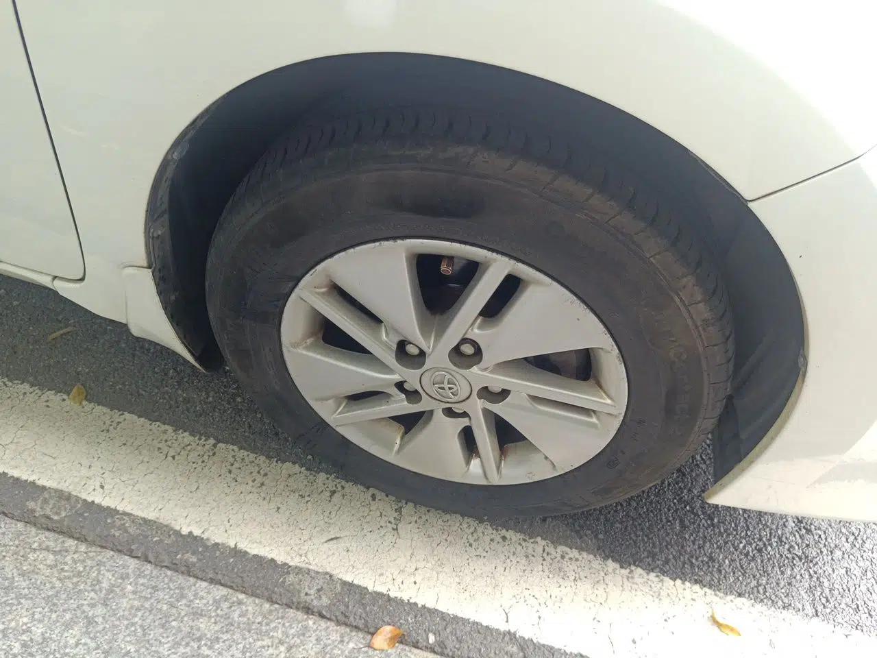 Toyota Corolla 2017 1.2T CVT GL-i — миниатюра 8