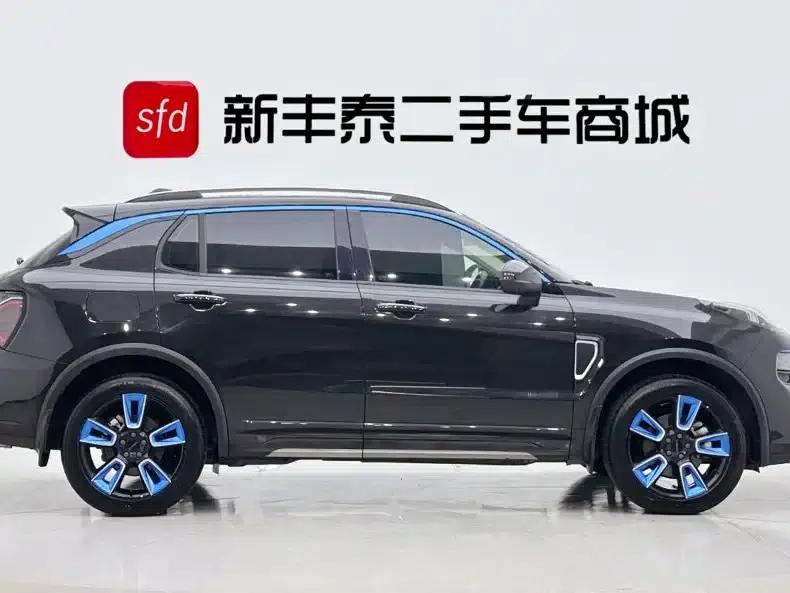 Lynk & Co 01 2021 2.0TD Two-Wheel Drive Pro — миниатюра 3