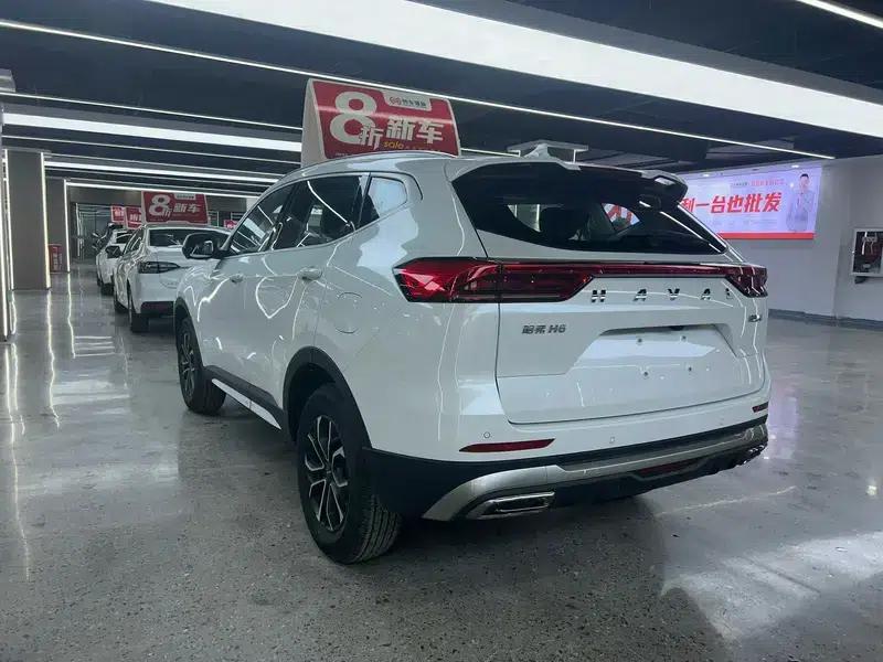 Haval H6 2025 National Trend Edition 1.5T Automatic Urban Edition — миниатюра 4