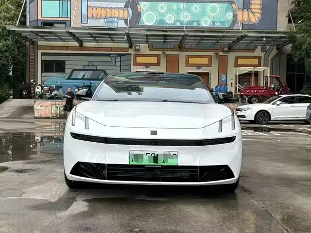 Lynk & Co 10 2025 Model 120 AWD Ultra