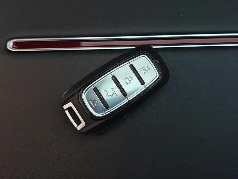 Hongqi HS3 2023 2.0T AWD Pro Edition — миниатюра 11
