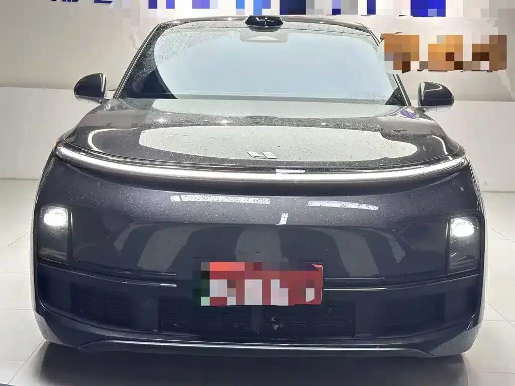 Li Auto L8 2024 Max — миниатюра 4