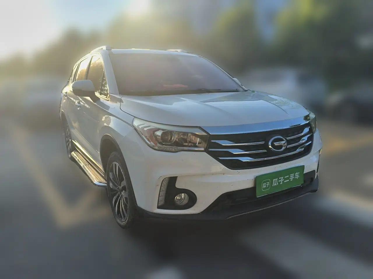 GAC Trumpchi GS4 2017 235T Manual Two-Wheel Drive Luxury Edition — миниатюра 3