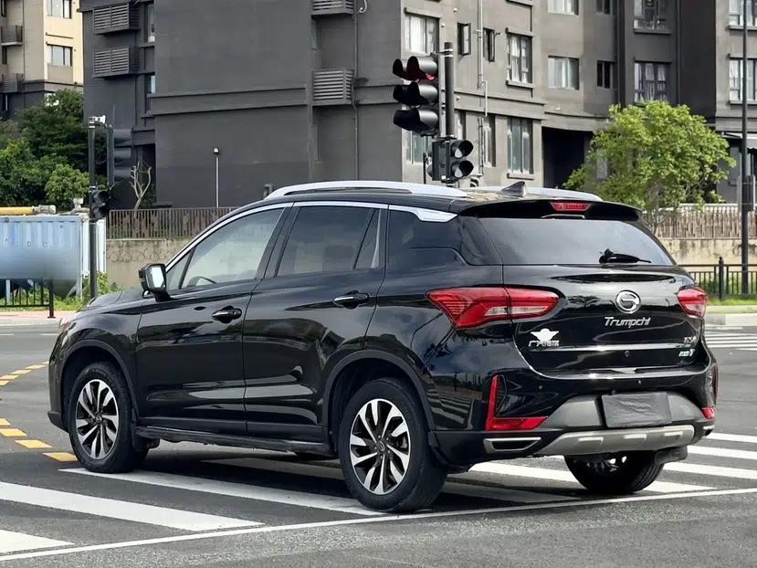 GAC Trumpchi GS4 2018 235T Automatic Two-Wheel Drive Elite Edition — миниатюра 14