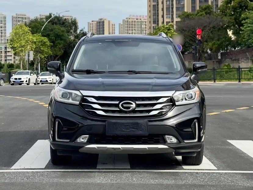 GAC Trumpchi GS4 2018 235T Automatic Two-Wheel Drive Elite Edition — миниатюра 18