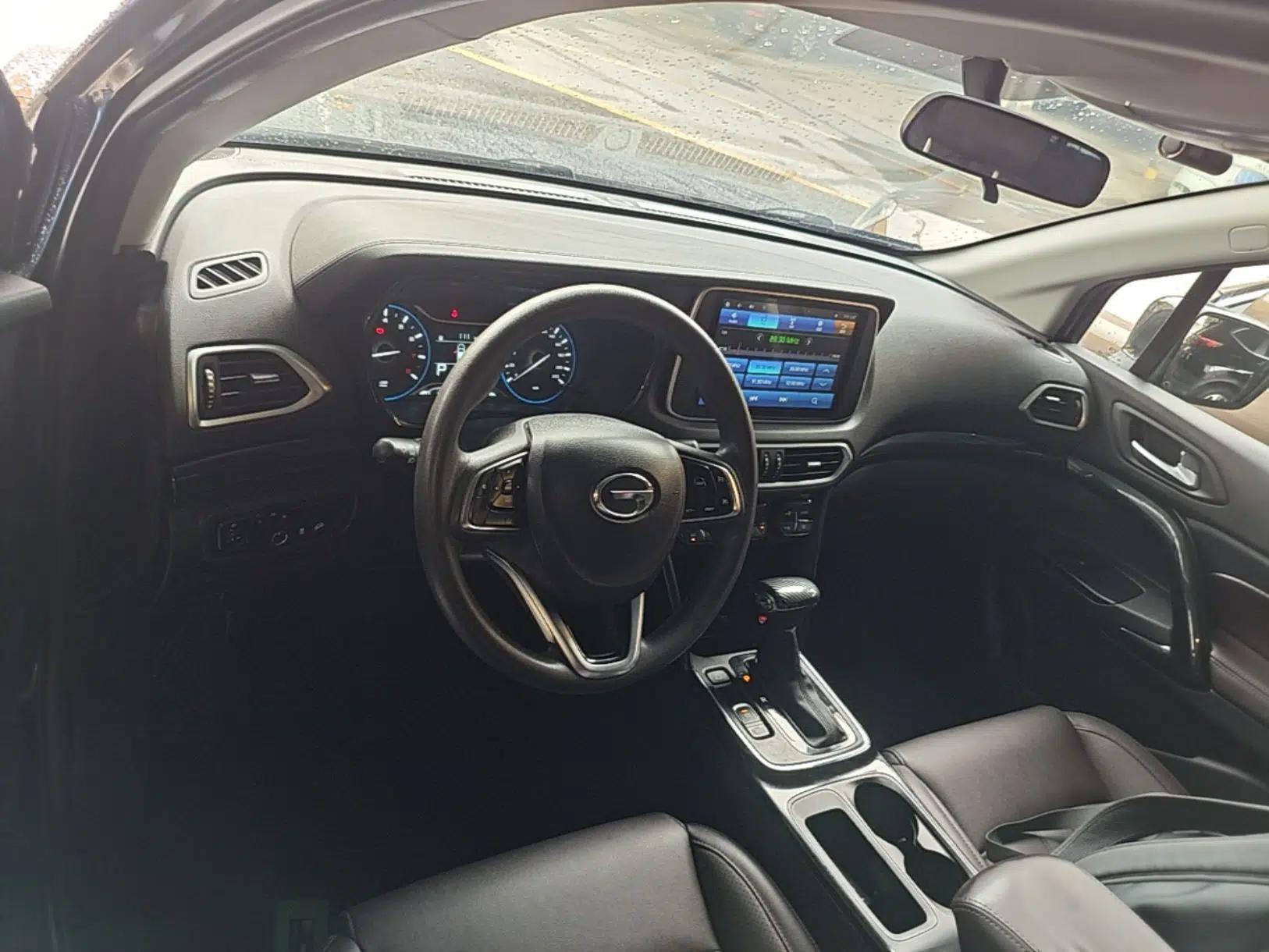 GAC Trumpchi GS4 2018 235T Automatic Two-Wheel Drive Elite Edition — миниатюра 19