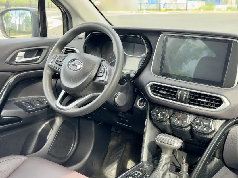 GAC Trumpchi GS4 2018 235T Automatic Two-Wheel Drive Elite Edition — миниатюра 20