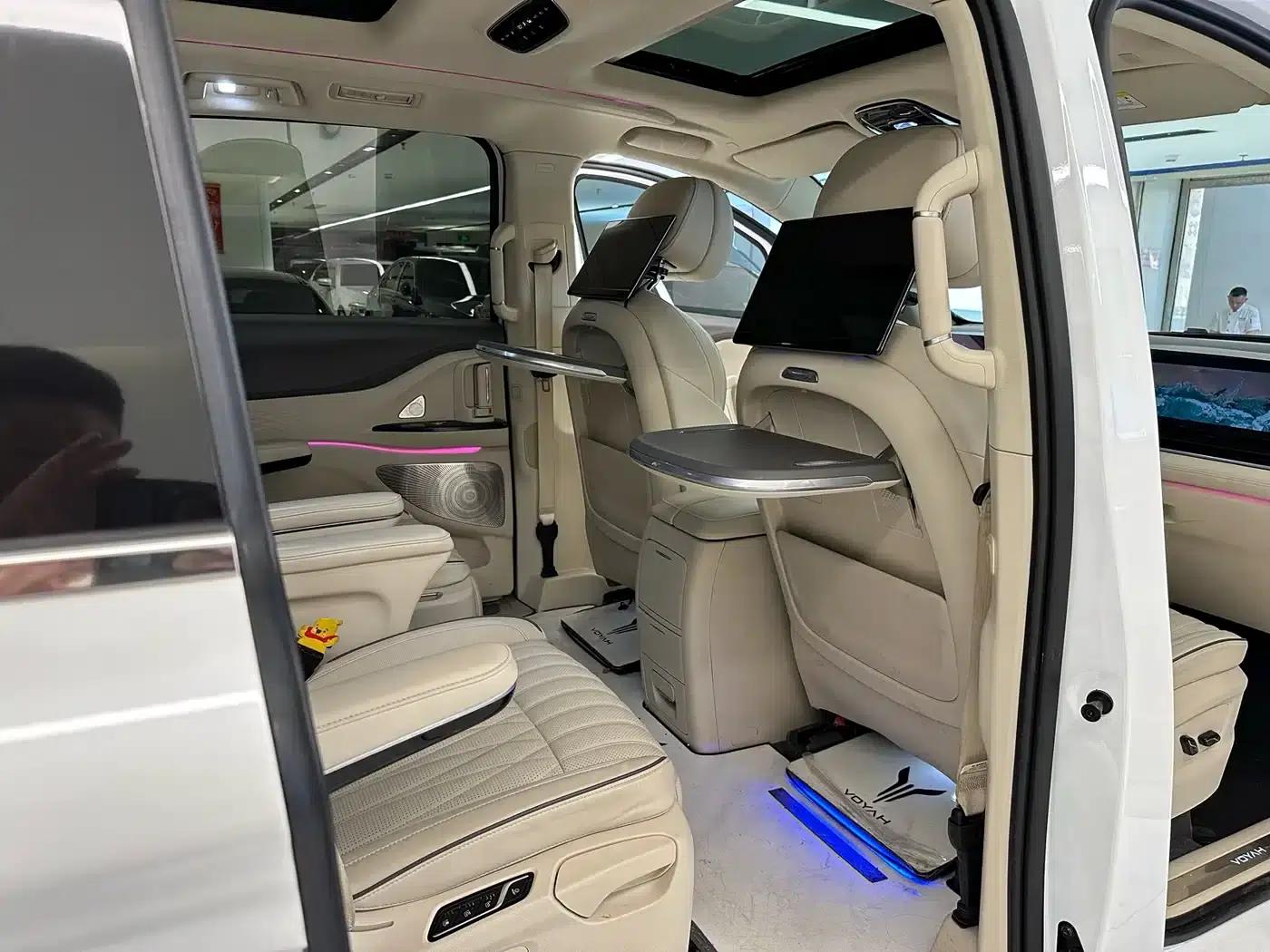 Voyah Dreamer 2022 Low-Carbon Edition Dream+ Smart Package — миниатюра 17