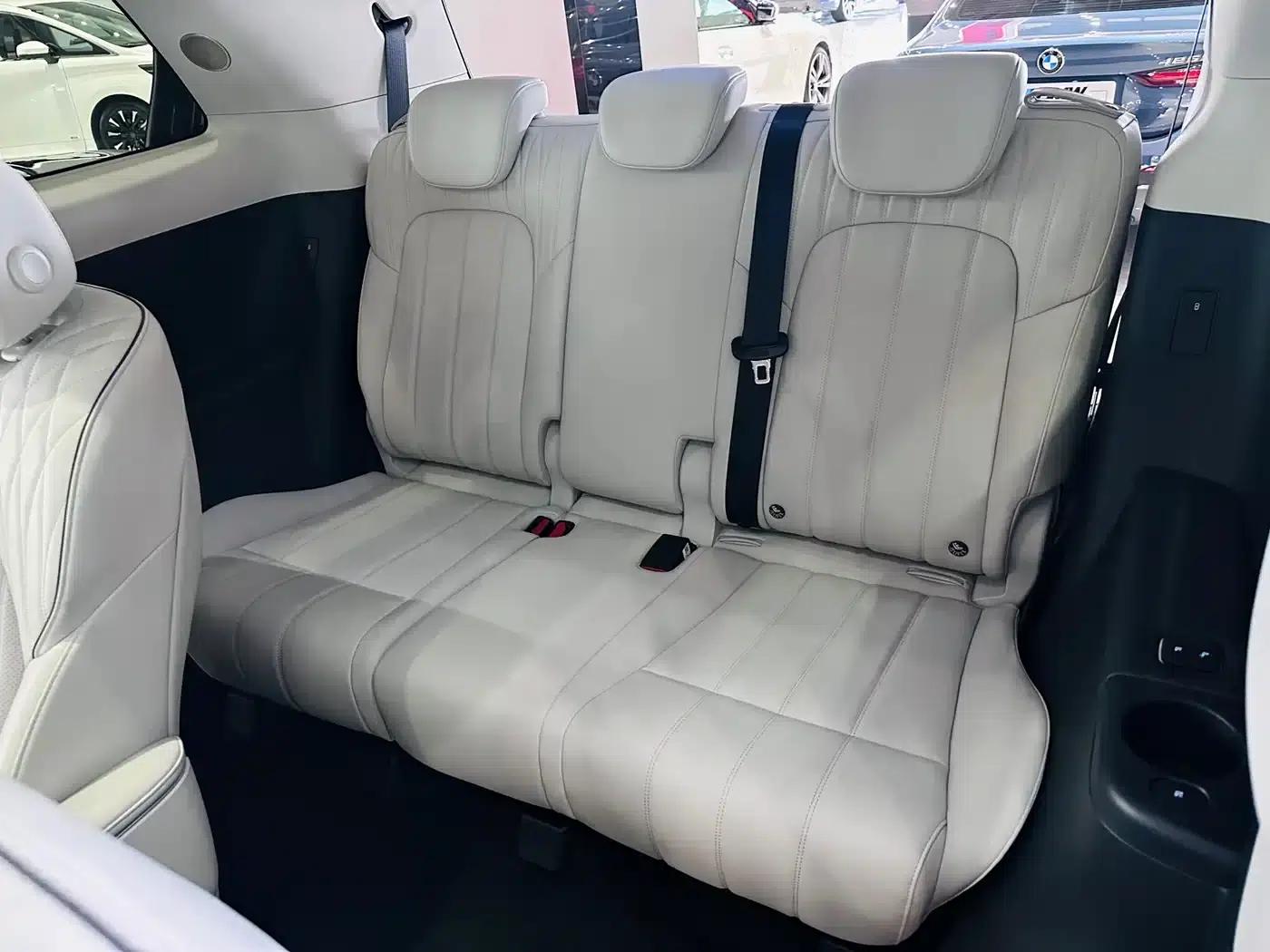 Voyah Dreamer 2025 PHEV AWD Flagship Kunpeng Edition — миниатюра 14