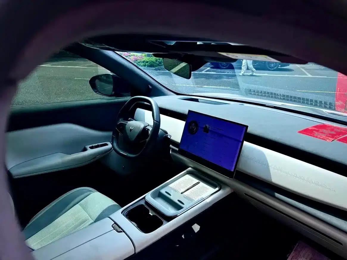 Voyah 2024 Global Edition (4WD) — миниатюра 13