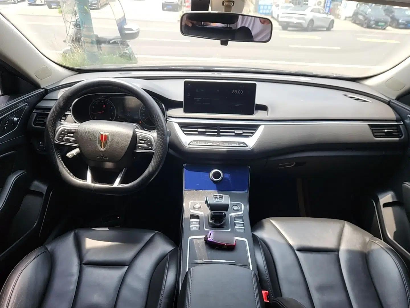Hongqi H5 2020 1.5T DCT Flagship Edition — миниатюра 12