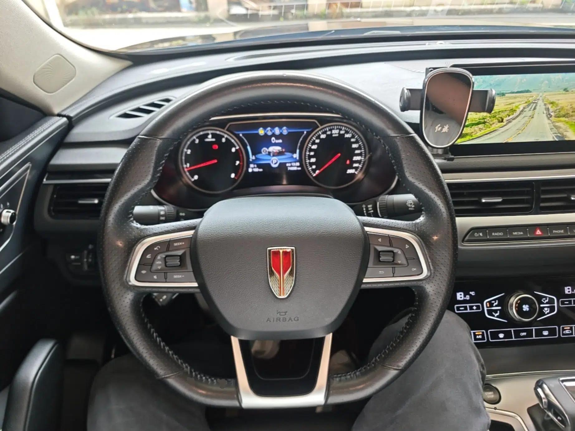 Hongqi H5 2020 1.5T DCT Flagship Edition — миниатюра 13