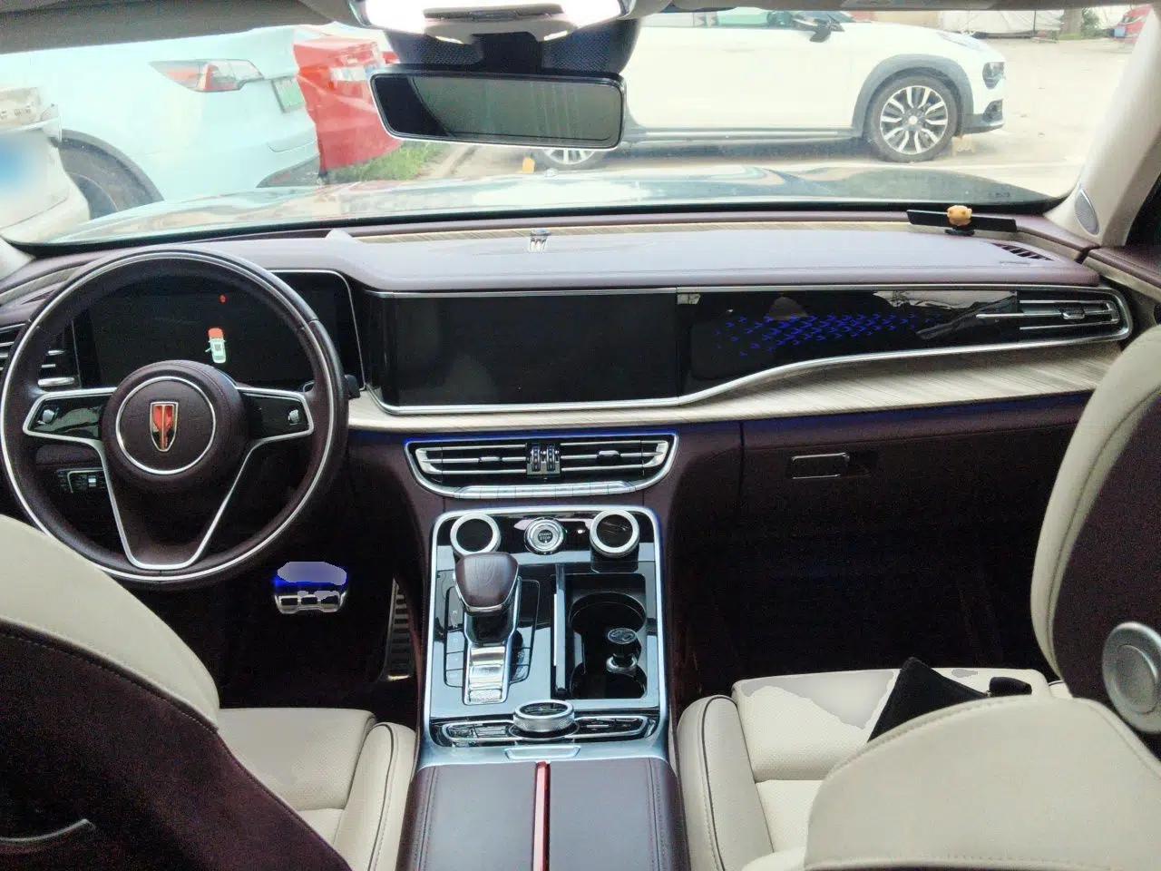 Hongqi H9 2020 2.0T Smart Connect Flagship Edition — миниатюра 9