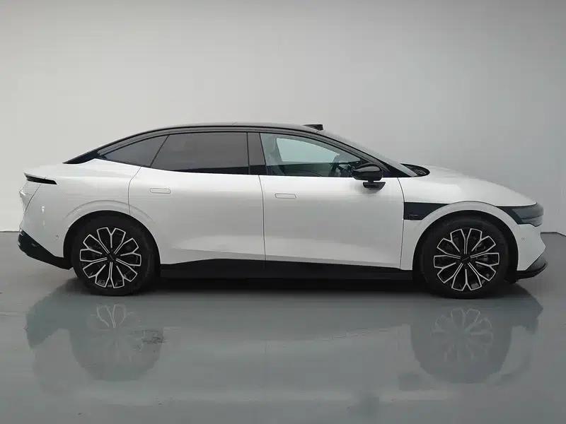 ZEEKR 007 2025 Long Range Rear-Wheel Drive Intelligent Driving Edition 100kWh — миниатюра 8