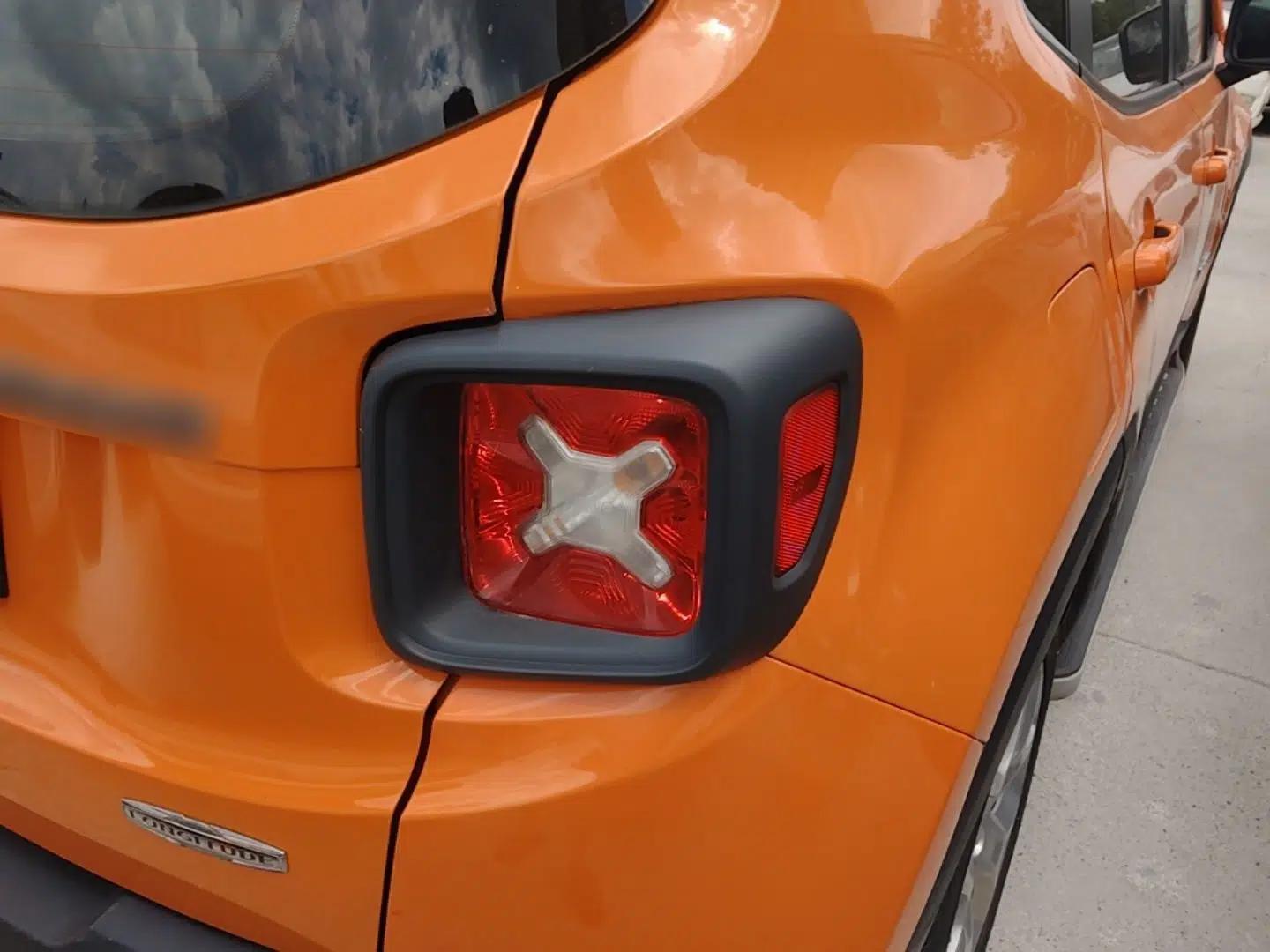 Jeep Renegade 2016 1.4T Automatic Jingneng Version+ — миниатюра 9