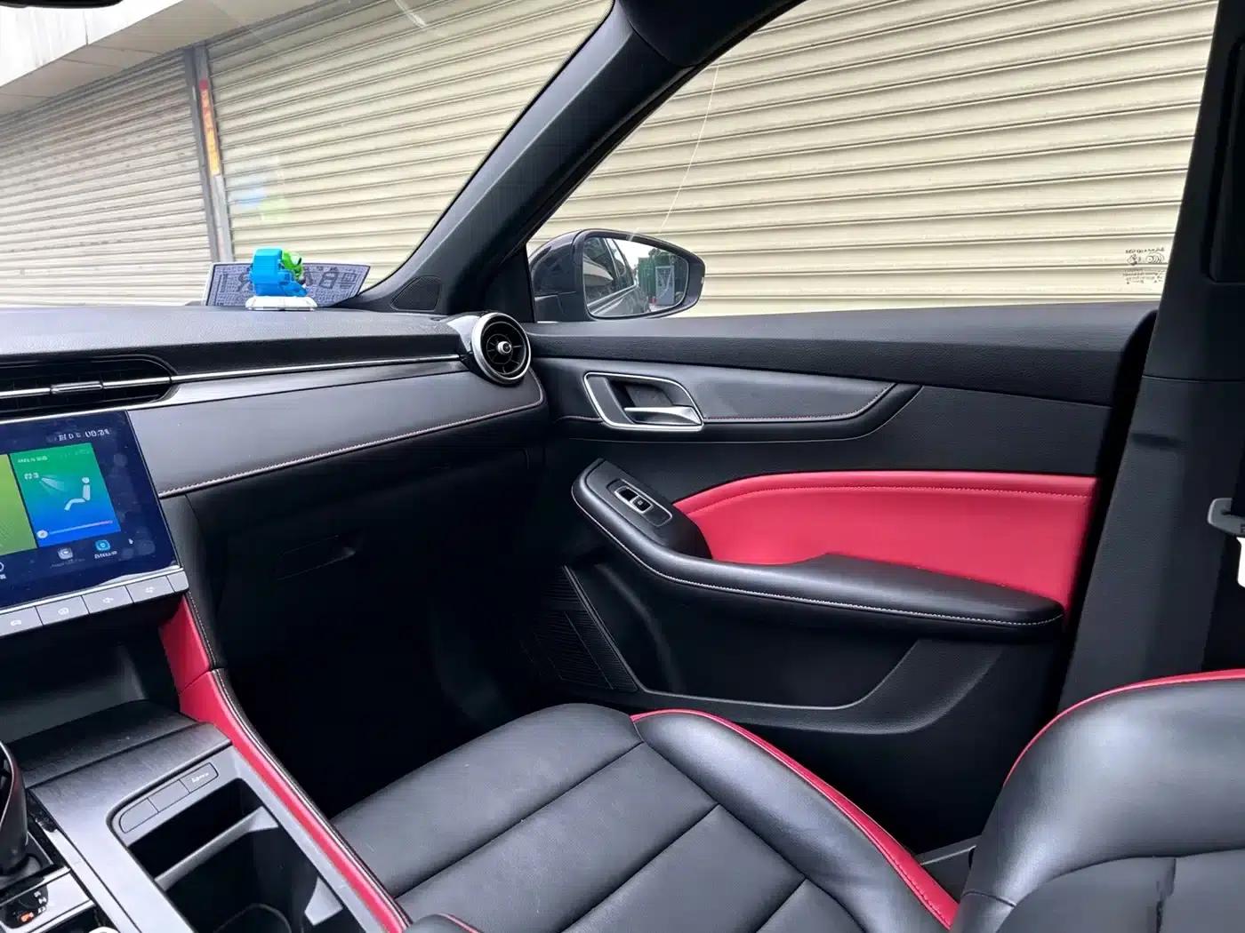 MG6 2020 1.5T Automatic Trophy Digital Mamba Luxury Edition — миниатюра 12