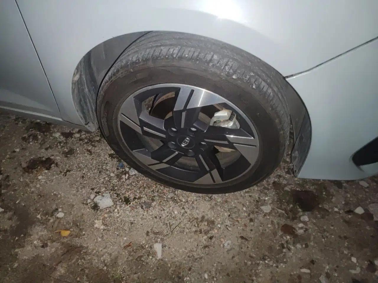 Geely Auto Emgrand L HiP 2022 1.5TD-DHT Pro 100KM Super Rui — миниатюра 8
