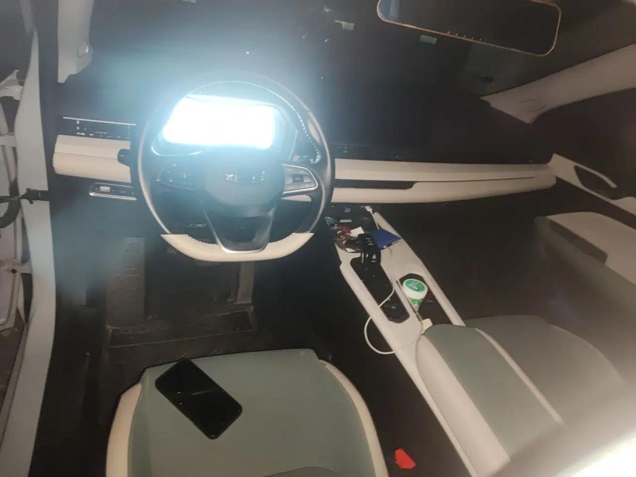 Geely Auto Emgrand L HiP 2022 1.5TD-DHT Pro 100KM Super Rui — миниатюра 9