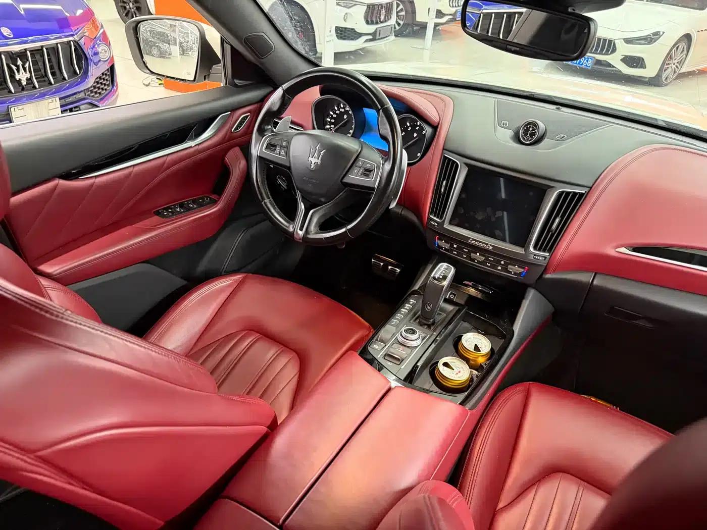 2019 Levante 3.0T Standard Edition (China VI Emission Standard) — миниатюра 8