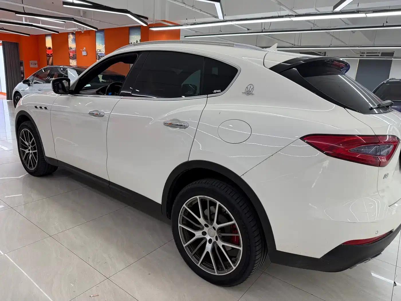 2019 Levante 3.0T Standard Edition (China VI Emission Standard) — миниатюра 9