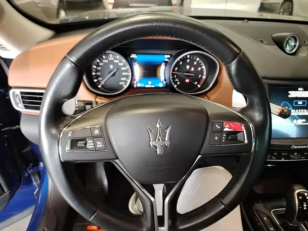2016 Levante 3.0T Standard Edition — миниатюра 11