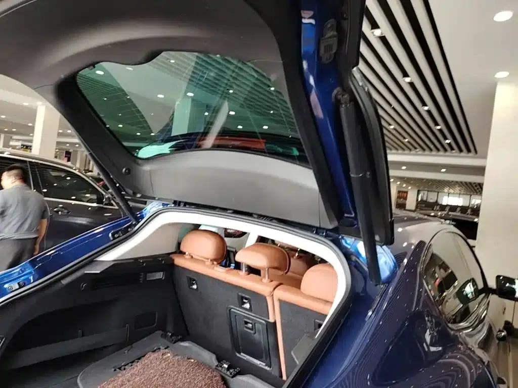 2016 Levante 3.0T Standard Edition — миниатюра 19