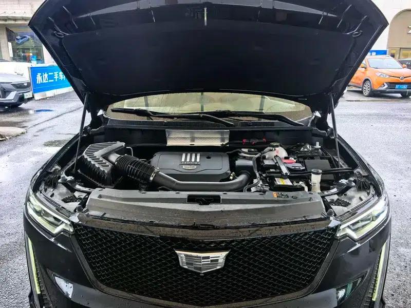 Cadillac XT6 2025 2.0T Executive Black Label Edition — миниатюра 5