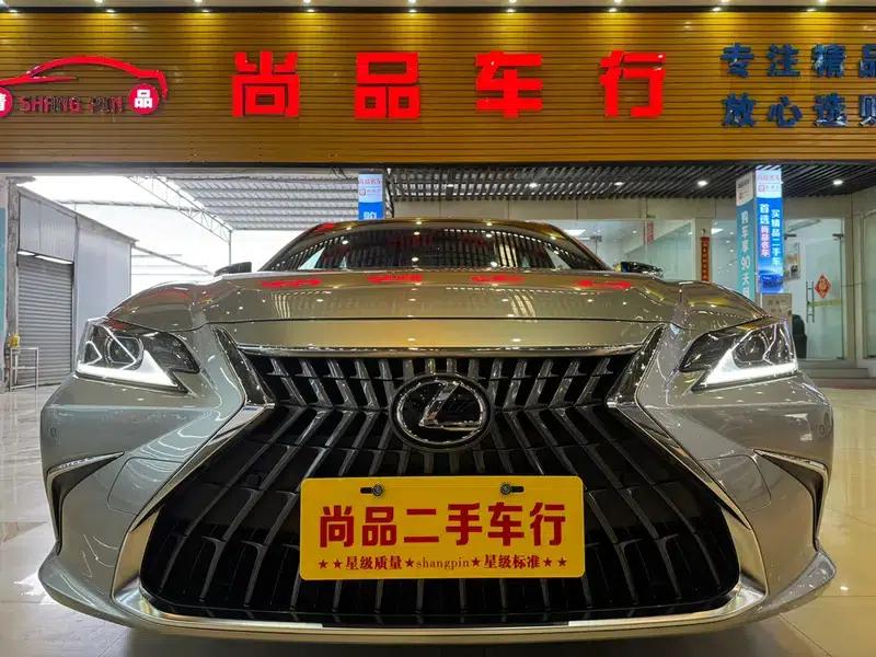 Lexus ES 2022 200 Premium Edition — миниатюра 2