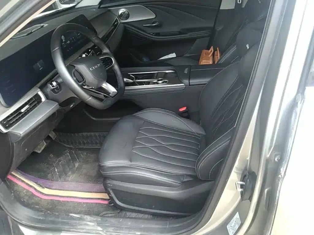 Chery Arrizo 8 2025 1.6T DCT Smart — миниатюра 11