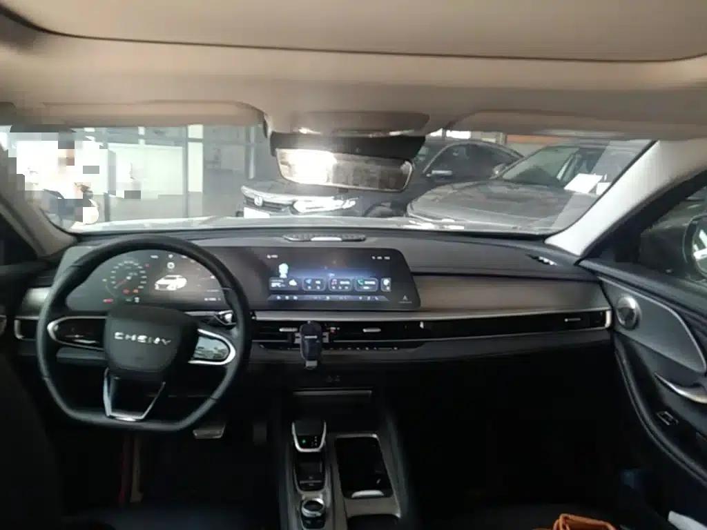 Chery Arrizo 8 2025 1.6T DCT Smart — миниатюра 14